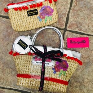 Betseyville Betsey Johnson Cosmetic Tote Set NWT